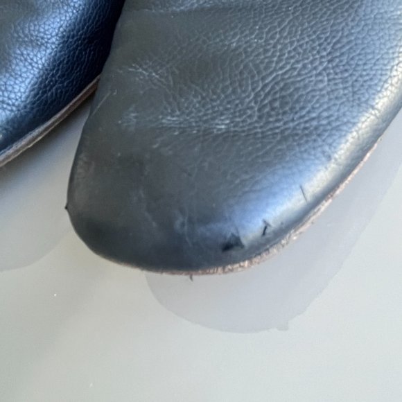 Vince Demi Leather Black Flat Loafers - Picture 2 of 3